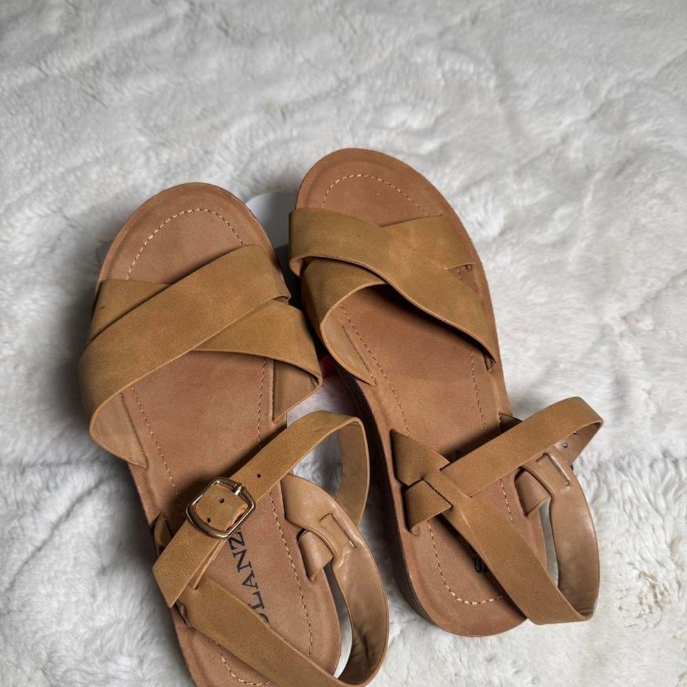 tan sandals